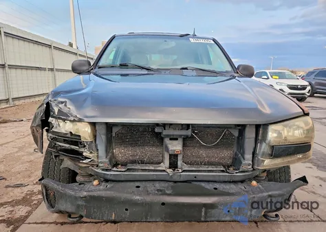 2005 Chevrolet Trailblazer Ls z USA, uszkodzony, nr VIN 1GNDT13S152177235